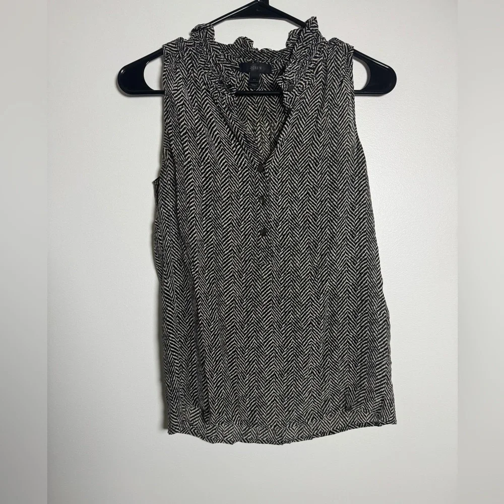 J.Crew Black White Sleeveless Blouse Ruffle Neck Button Front